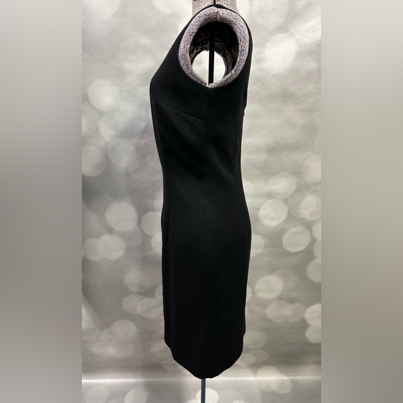 B. Moss Dress Collection Embroidered Dress Size 2 - Picture 4 of 6